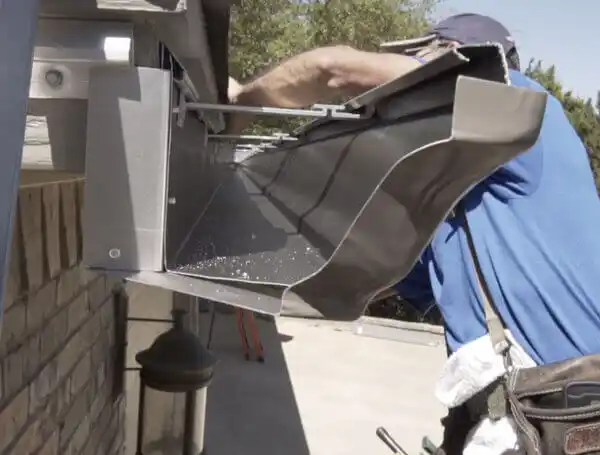 gutter services Bluffs